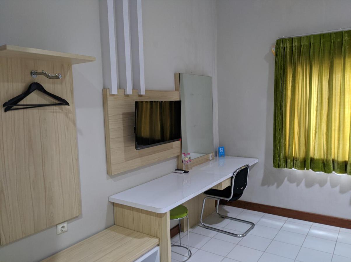 Twin Star Hotel Solo Екстериор снимка