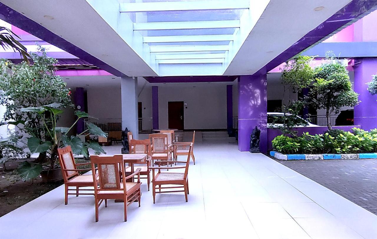 Twin Star Hotel Solo Екстериор снимка