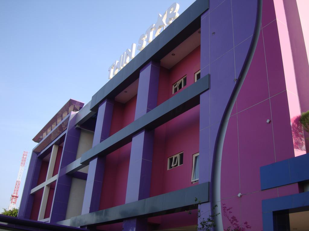 Twin Star Hotel Solo Екстериор снимка