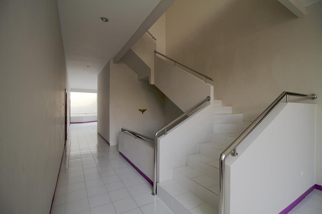 Twin Star Hotel Solo Екстериор снимка