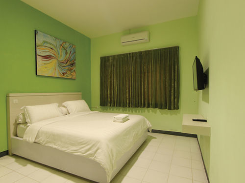 Twin Star Hotel Solo Екстериор снимка